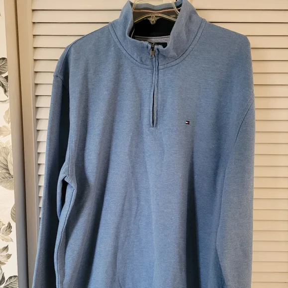 NWT Tommy Hilfiger men's sweatshirt 1/2 zip pullover - Picture 9 of 10